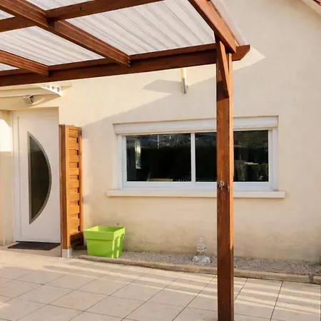Maison Cosy Proche - Cour & Parkings Casa vacanze