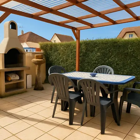 Maison Cosy Proche - Cour & Parkings Casa vacanze Hermanville-sur-Mer