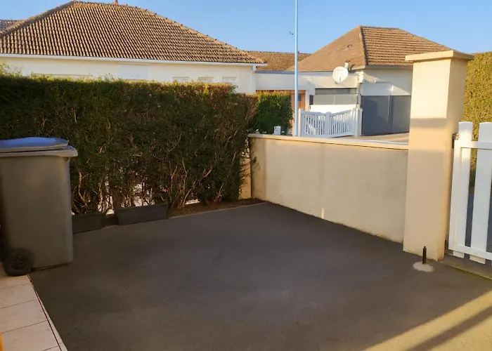 Maison Cosy Proche - Cour & Parkings * Hermanville-sur-Mer