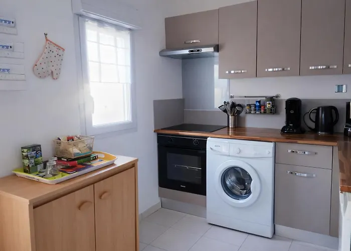 Dom wakacyjny Maison Cosy Proche - Cour & Parkings Hermanville-sur-Mer